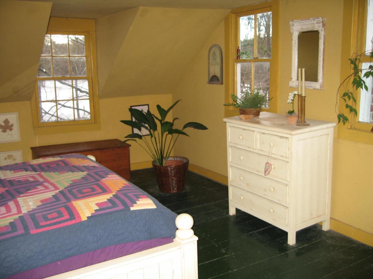 Private Setting On Country Farm Near Rhinebeck Bed & Breakfast Clinton Corners Ngoại thất bức ảnh